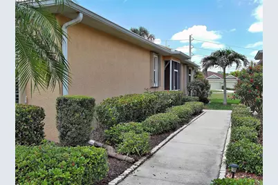 2551 Terracina Drive, Venice, FL 34292 - Photo 5