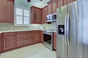 2551 Terracina Dr, Venice, FL 34292 - Photo 19