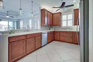 2551 Terracina Dr, Venice, FL 34292 - Photo 17