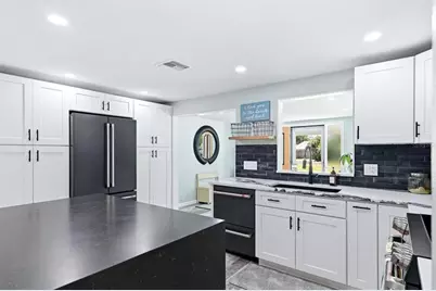4300 Eastern Parkway, Sarasota, FL 34233 - Photo 21