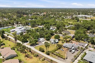 4300 Eastern Pkwy, Sarasota, FL 34233 - Photo 57