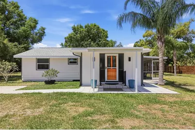 4300 Eastern Parkway, Sarasota, FL 34233 - Photo 3