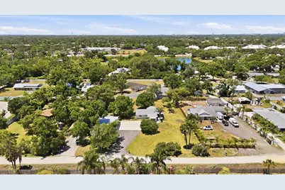 4300 Eastern Parkway, Sarasota, FL 34233 - Photo 59