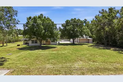 4300 Eastern Parkway, Sarasota, FL 34233 - Photo 53