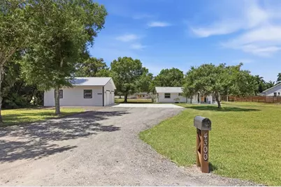4300 Eastern Parkway, Sarasota, FL 34233 - Photo 5
