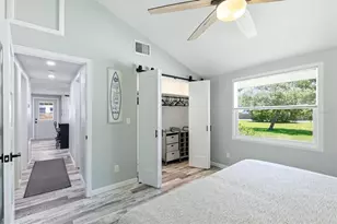 4300 Eastern Pkwy, Sarasota, FL 34233 - Photo 31