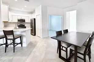8225 Shr Lk Dr, Englewood, FL 34224 - Photo 3