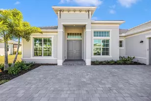 12655 Wellen Golf St, Venice, FL 34293 - Photo 3