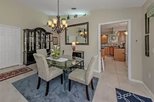 525 Clubside Cir, Venice, FL 34293 - Photo 9
