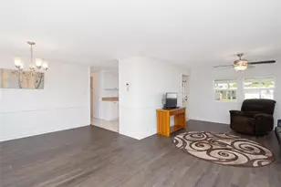 610 Delphinium Dr, Venice, FL 34293 - Photo 15