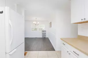 610 Delphinium Dr, Venice, FL 34293 - Photo 21