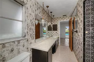 1009 Squaw Valley Ct, Venice, FL 34293 - Photo 33