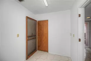 1009 Squaw Valley Ct, Venice, FL 34293 - Photo 45