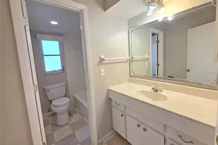 1770 Elm Dr, Venice, FL 34293 - Photo 15