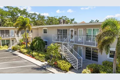 521 W Venice Avenue #16, Venice, FL 34285 - Photo 1