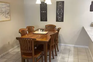 622 Bird Bay Dr S, Venice, FL 34285 - Photo 3