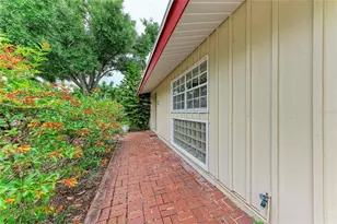 1827 Alta Vista St, Sarasota, FL 34236 - Photo 5
