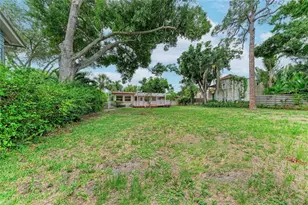 1827 Alta Vista St, Sarasota, FL 34236 - Photo 41