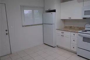 1258 Barbara Dr, Venice, FL 34285 - Photo 5