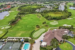 9320 Clubside Circle S, Sarasota, FL 34238 - Photo 47