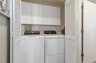 9320 Clubside Circle S, Sarasota, FL 34238 - Photo 29