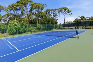 9320 Clubside Circle S, Sarasota, FL 34238 - Photo 37