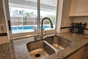 815 Acadia Rd, Venice, FL 34293 - Photo 13