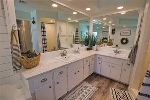 815 Acadia Rd, Venice, FL 34293 - Photo 33