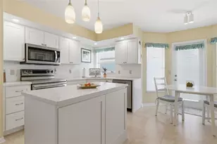 795 Harrington Lake Dr, Venice, FL 34293 - Photo 11