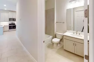 127 Ibiza Loop, Venice, FL 34292 - Photo 5