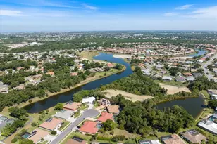 498 Buttonbush Ln, Venice, FL 34293 - Photo 5