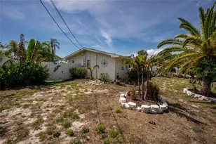 625 Sandpiper Ln, Nokomis, FL 34275 - Photo 59