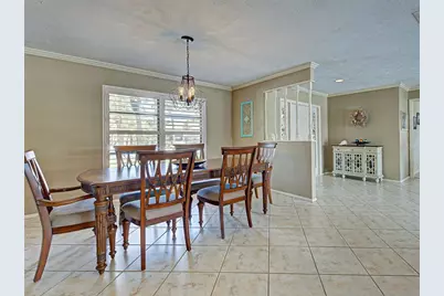 1934 Pebble Beach Court, Venice, FL 34293 - Photo 13