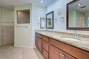 1934 Pebble Beach Ct, Venice, FL 34293 - Photo 43