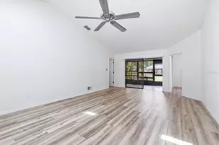 4793 Oak Forest Dr W, Sarasota, FL 34231 - Photo 17