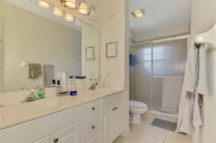900 Addington Ct, Venice, FL 34293 - Photo 45
