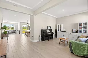 506 Sun Chaser Dr, Nokomis, FL 34275 - Photo 5
