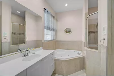 5027 Bella Terra Drive, Venice, FL 34293 - Photo 23
