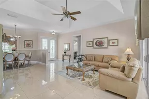 5027 Bella Terra Dr, Venice, FL 34293 - Photo 3