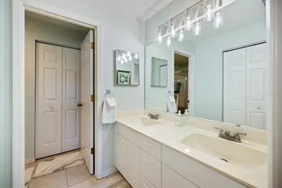 801 Montrose Drive #202, Venice, FL 34293 - Photo 21