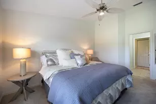 801 Montrose Dr, Venice, FL 34293 - Photo 17