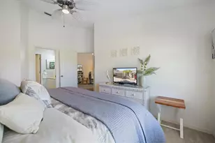801 Montrose Dr, Venice, FL 34293 - Photo 17