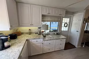 533 Cervina Dr S, Venice, FL 34285 - Photo 17