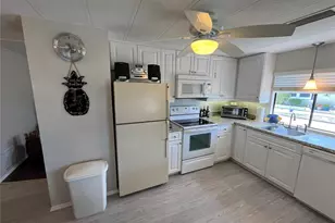 533 Cervina Dr S, Venice, FL 34285 - Photo 15