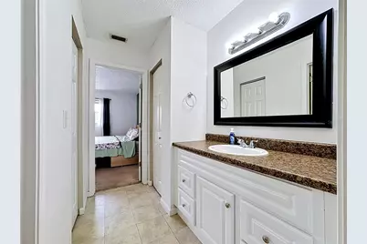 5507 Fountain Lake Circle #B206, Bradenton, FL 34207 - Photo 21