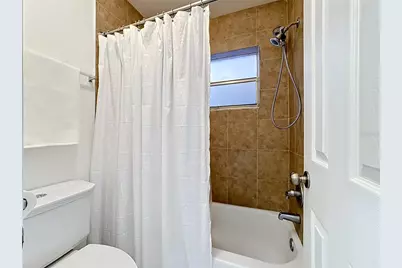 5507 Fountain Lake Circle #B206, Bradenton, FL 34207 - Photo 23