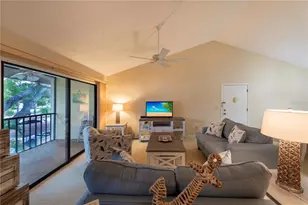 646 Bird Bay Dr E, Venice, FL 34285 - Photo 9