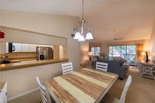 646 Bird Bay Dr E, Venice, FL 34285 - Photo 3