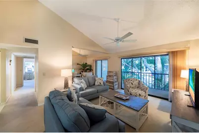 646 Bird Bay Drive E #207, Venice, FL 34285 - Photo 5