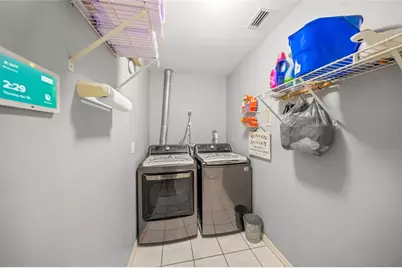 7727 36th Lane E, Sarasota, FL 34243 - Photo 13